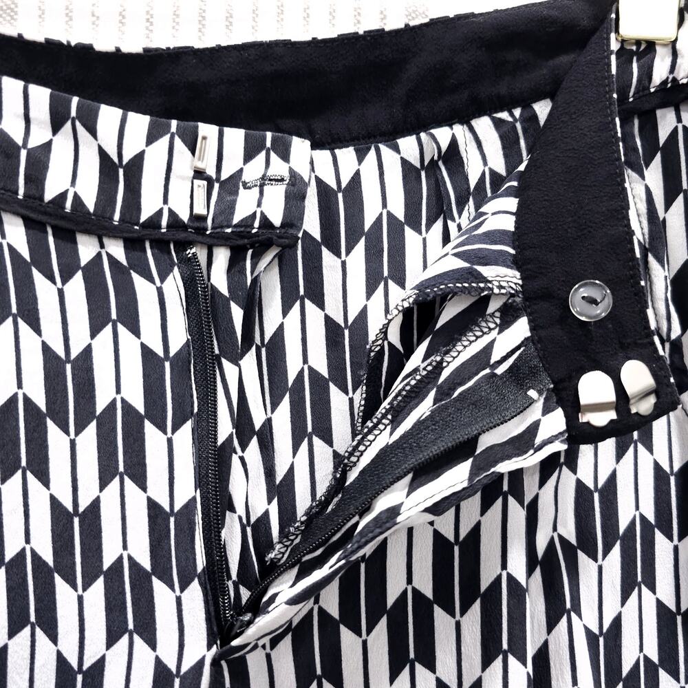 Lulu's Black and White Wide Leg Pants - Picture 4 of 6